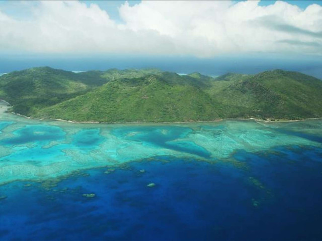 Продаётся громадный частный остров 1248 га с действующей плантацией кокосовых пальм на Фиджи