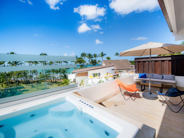 Современный роскошный пентхаус на 3 спальни с красивым видом на океан в Плайя-Бонита, Доминиканская Республика