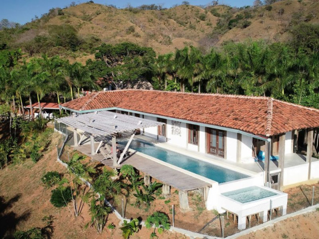 Потрясающий роскошный дом или ретрит на 7 спален с видом на океан в Педасе, Панама